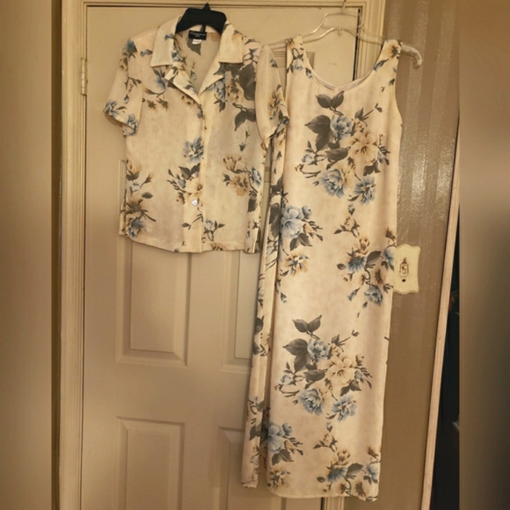 Ladies 2 piece dress